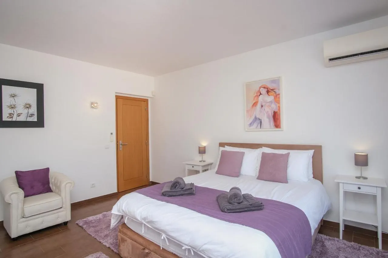 Casa Monte Cristo IV Lagos Holiday home